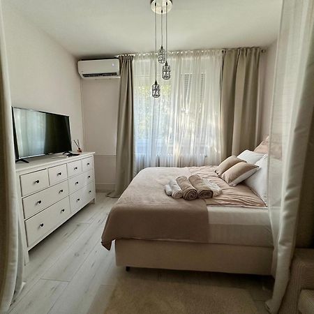 Mate Gold Apartment II Szeged Exterior foto